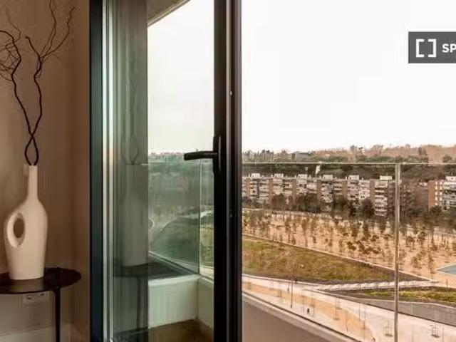 Encantador Apartamento de 2 dormitorios en alquiler en Imperia.