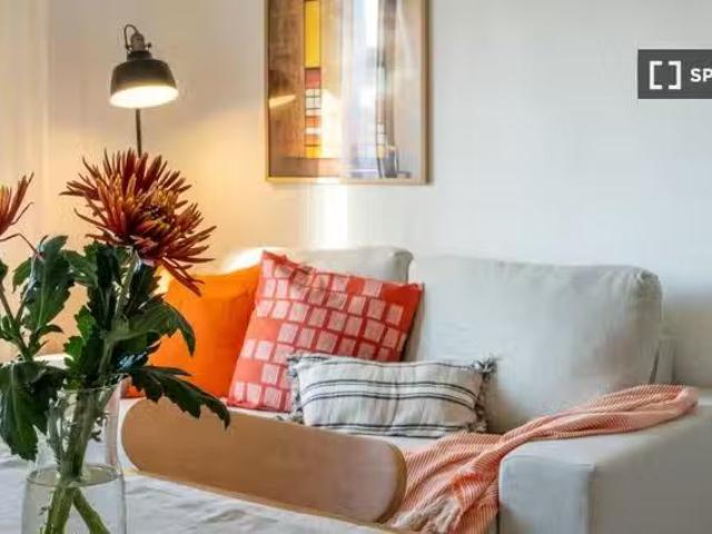 ¡En alquiler! Apartamento de 2 dormitorios en alquiler en La B.