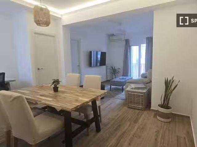 Único Apartamento de 2 habitaciones en alquiler en Fuente del.