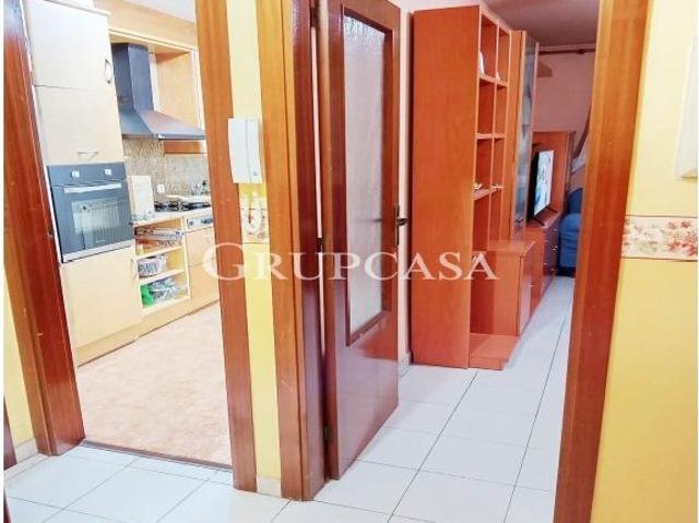 Bonito apartamento en La Bordeta de 2 habitaciones para entrar a vivir con 2 trasteros balcón y terr