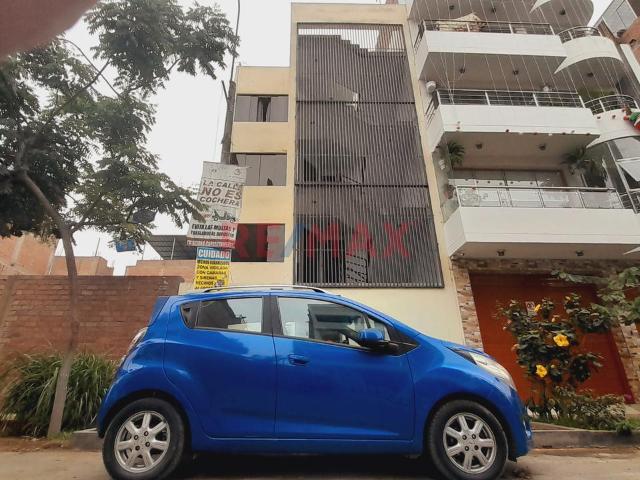 Bonito Departamento En Venta Ate Urb. Alameda De La Rivera