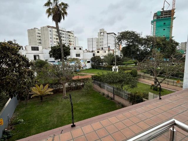 Bonito departamento en venta de 82 m2 en Pueblo Libre