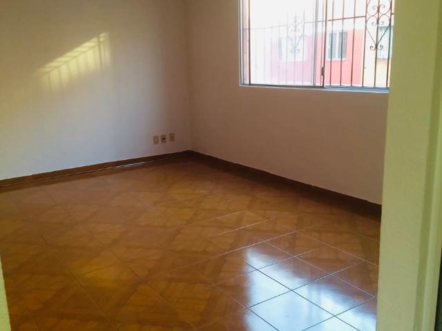 Bonito depto en 1er nivel