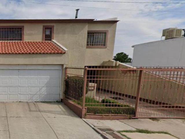 Bonito Hogar de 316 m² con 3 recámaras en venta en Quintas del Sol, Chihuahua