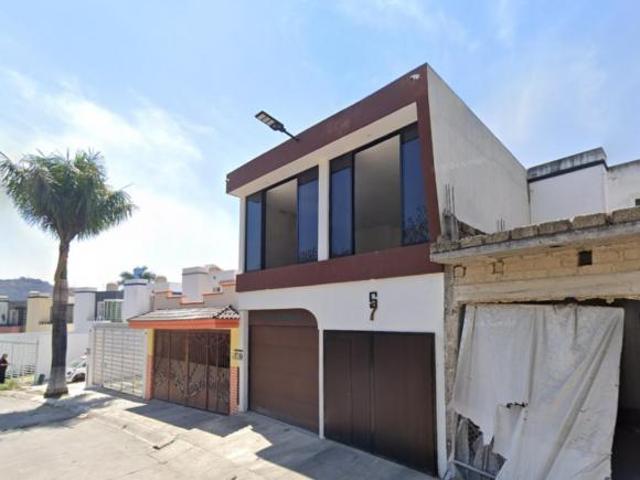 Bonito Hogar en Venta en Fracc Senderos Del Monte, tepic, Nayarit