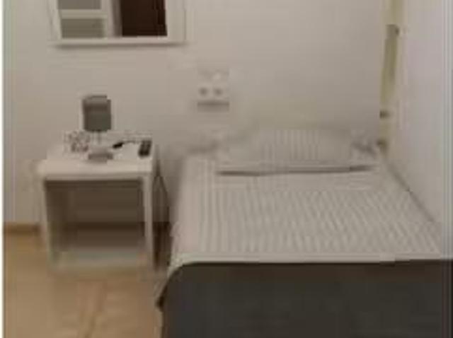 ¡Oferta! Habitación compartida en Russafa, Valencia. 5 habitac.