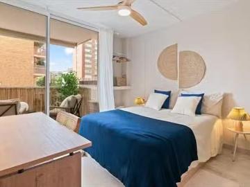 Bonito Habitación en 91 Gran Via de Carles III