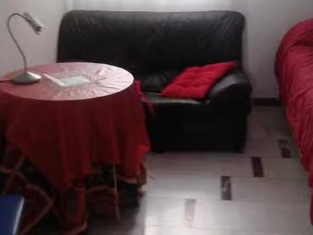¡Oferta! Habitación en 1 Plaza de Colón