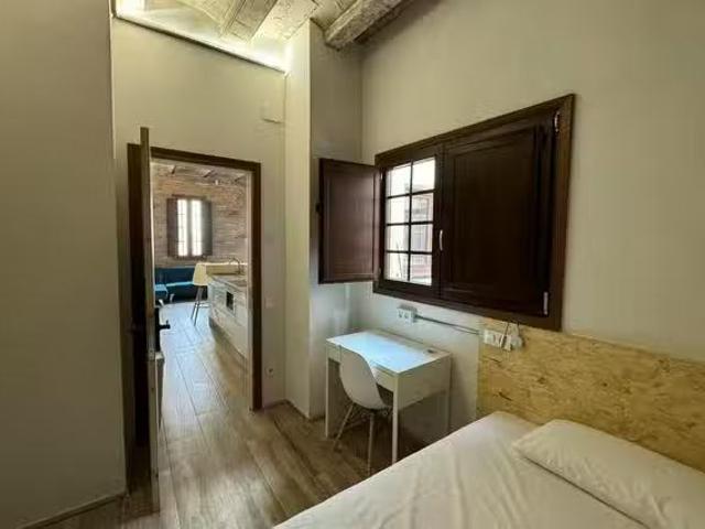 ¡En alquiler! Habitación en Travessera de Gràcia, Vila de Gràcia