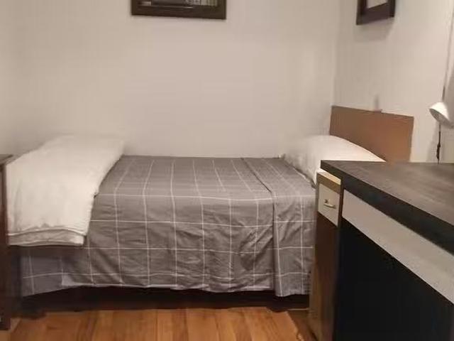 Único Habitación en Avenida de los Toreros, Guindalera