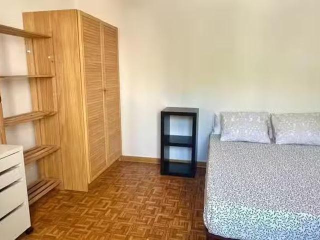 Bonito Habitación en Avinguda de Sarrià