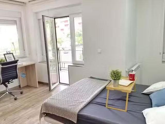 ¡Renta! Habitación en Calle Alcalde López Casero