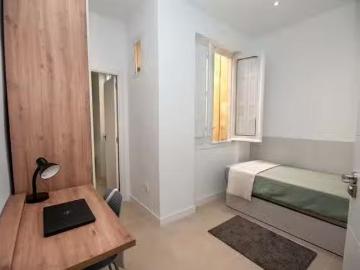 Nuevo Habitación en Calle Blanca de Navarra