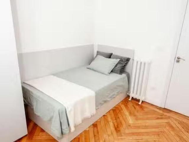 Barato Habitación en Calle Blanca de Navarra, Almagro