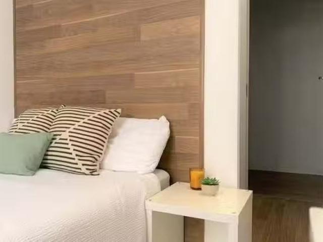 ¡En alquiler! Habitación en Calle de Valencia