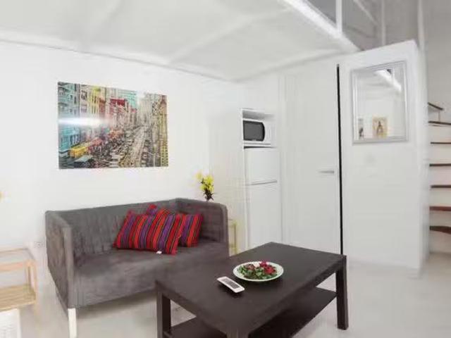 ¡Recién llegado! Habitación en Calle de Almendrales