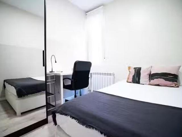 Acogedor Habitación en Calle de Andrés Borrego