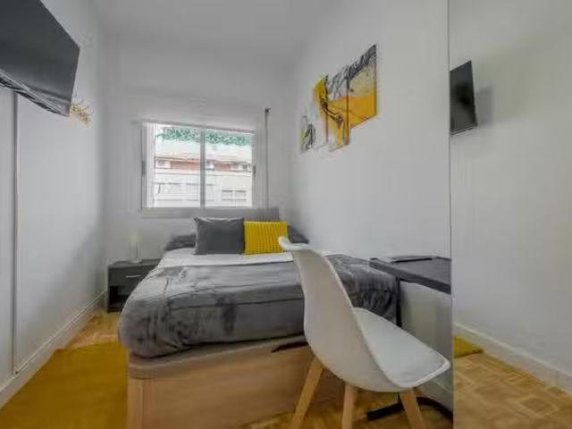 ¡Recién llegado! Habitación en Calle de Canillas, Prosperidad