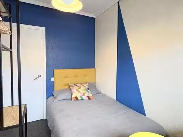 Único Habitación en Calle de Emilio Ferrari, Ciudad Lineal