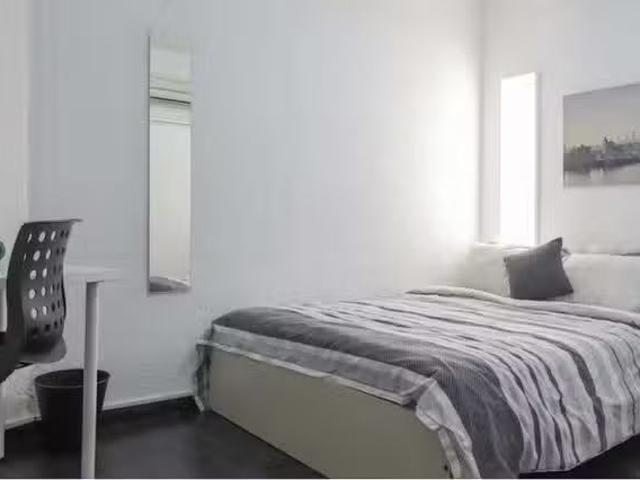 Encantador Habitación en Calle de Federico Gutiérrez