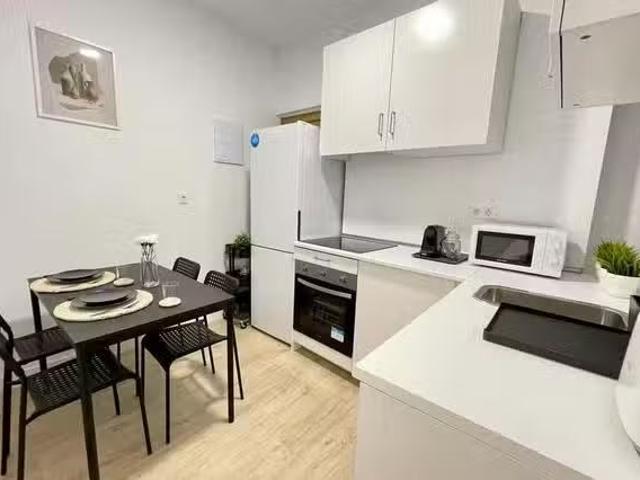 ¡Recién llegado! Habitación en Calle de Goya