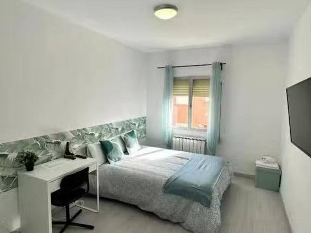 Encantador Habitación en Calle de la Vereda del Carmen, Ventas