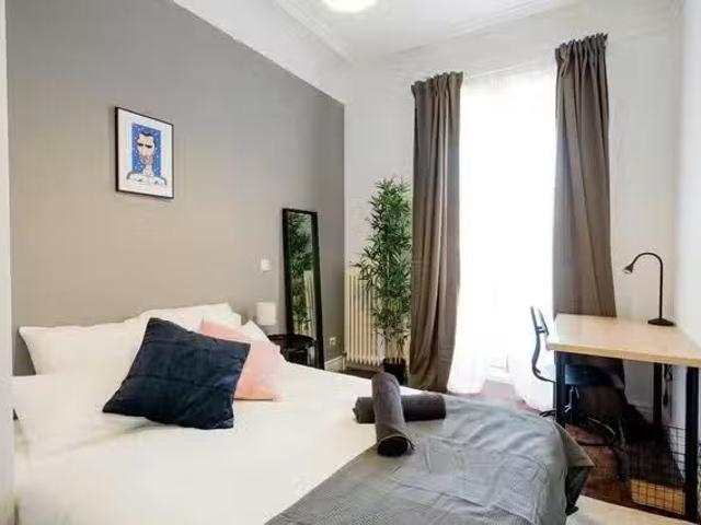 Acogedor Habitación en Calle de la Magdalena, Centro