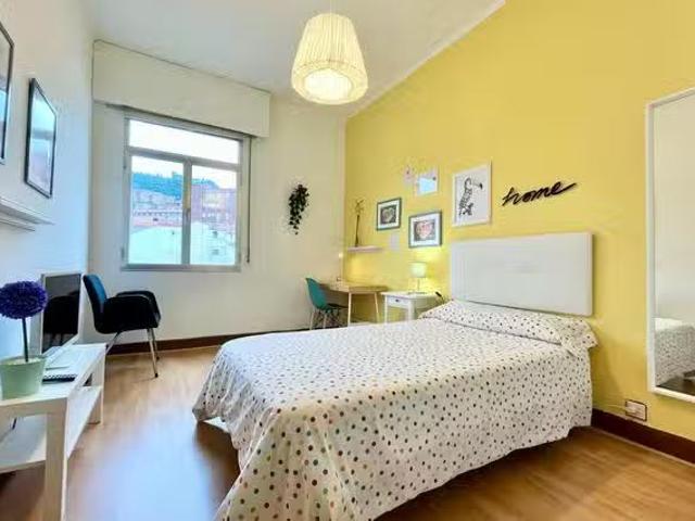 ¡Oferta! Habitación en Calle Huertas de la Villa, Castaños