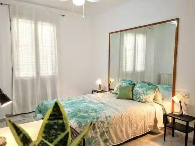 Barato Habitación en Carrer Calatrava, La Seu