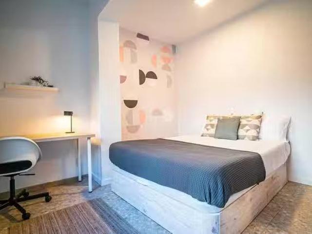 Acogedor Habitación en Carrer d'Occident