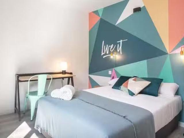 ¡Oferta! Habitación en Carrer de la Unió
