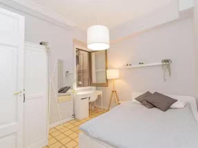 Bonito Habitación en Carrer de Muntaner, Sant Gervasi Galvany