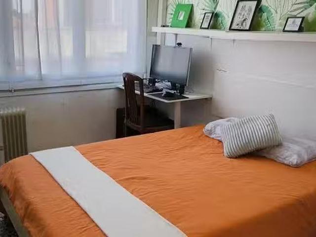 ¡En alquiler! Habitación en Carrer de Santa Albina, El Carmel