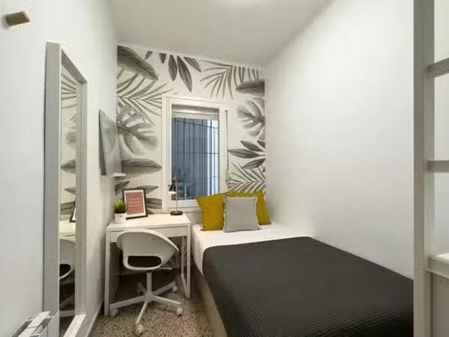 ¡En alquiler! Habitación en Carrer de Sardenya, El Parc i la L.