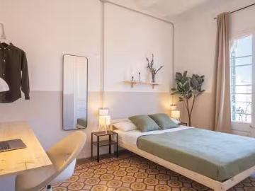 Bonito Habitación en Carrer de Pons i Gallarza, 3