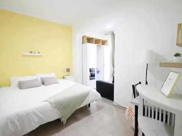 ¡En alquiler! Habitación en Carrer del Cinca, Sant Andreu de P.