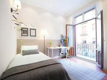 Nuevo Habitación en Castaños Kalea, Castaños