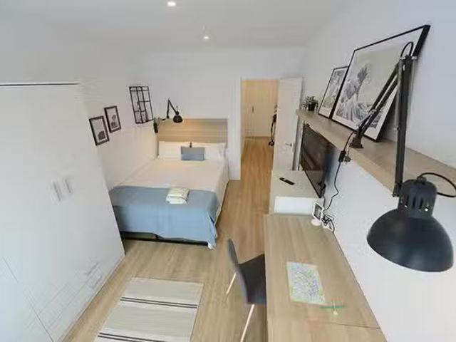 ¡Recién llegado! Habitación en Grupo Monseñor Renigio Gandaseg.