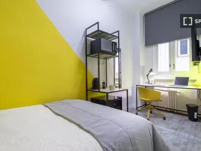 ¡Oferta! Habitación en piso compartido de 10 habitaciones Univ.