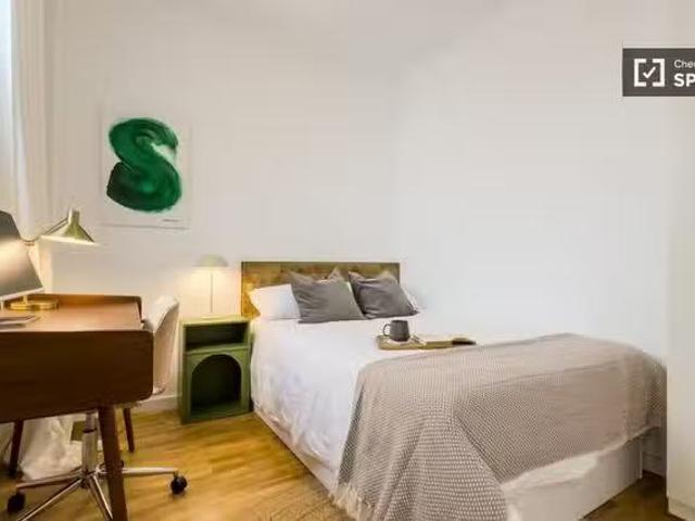 Encantador Habitación en piso compartido en barcelona