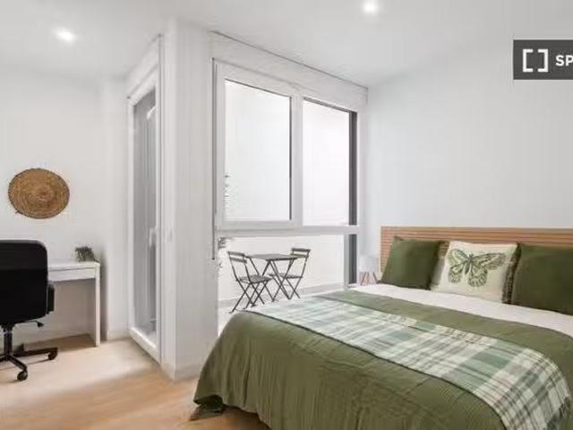 Barato Habitación en piso compartido en Berruguete, Madrid