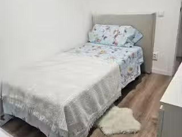 Bonito Habitación en piso de 2 habitaciones en alquiler en Col.