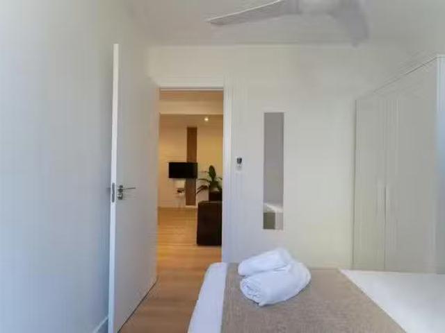 ¡En alquiler! Habitación en Plaza San Amaro, Tetuán