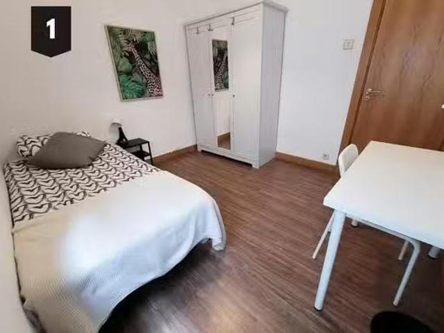 Acogedor Habitación en Ramón y Cajal etorbidea, San Pedro de D.