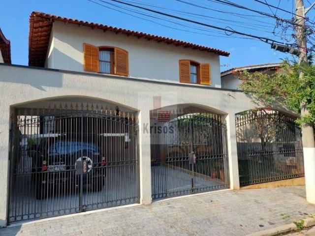 bonito sobrado,bem localizado, melhor rua do bairro