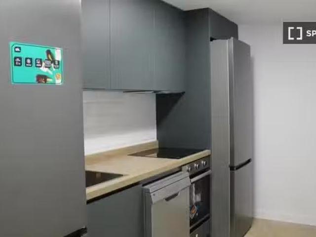 Único Se alquila habitación en Coliving en Carabanchel, Madrid