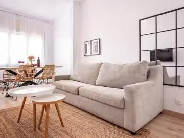 Acogedor Piso de 4 habitaciones en Barcelona