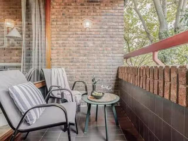 Único Piso de 1 habitación en Calle de Álvarez de Baena, El Viso