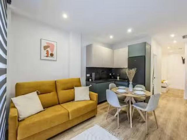 Bonito Piso de 1 habitación en Madrid
