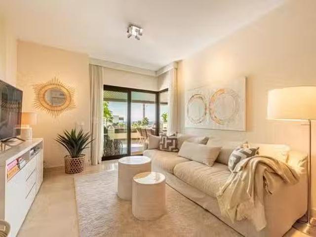 ¡Recién llegado! Piso de 2 habitaciones en Benahavís